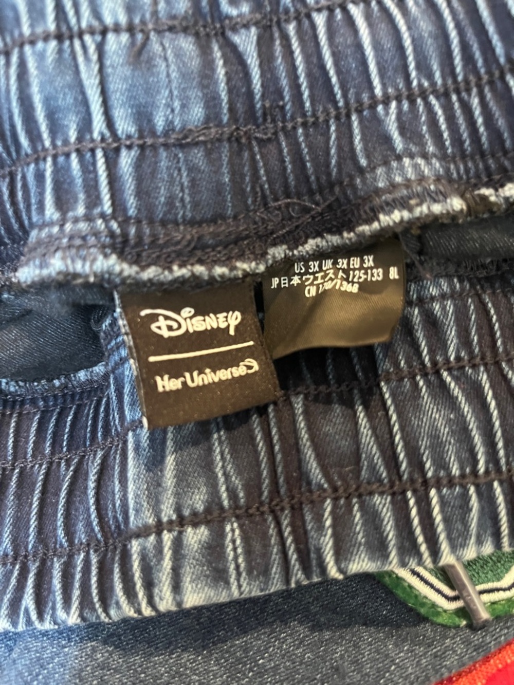 Disney her universe Mickey Mouse women’s 3x denim jogger jeans elastic waist - Picture 7 of 8